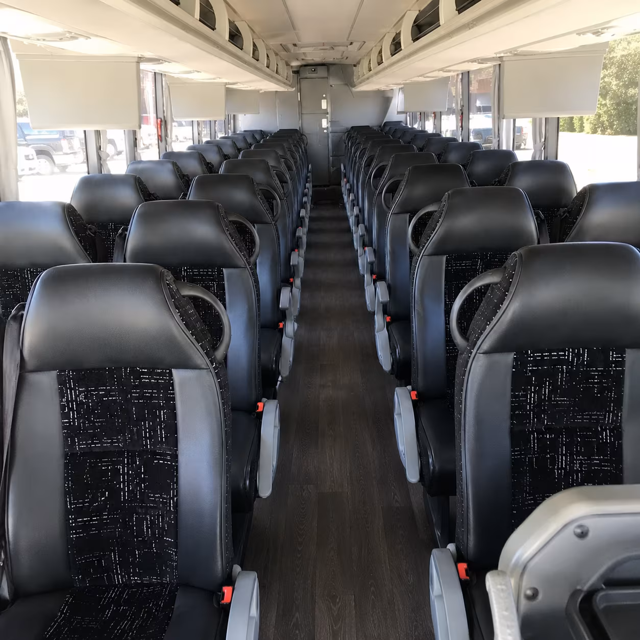 charter bus transfers between mco and orlando s convention hotels