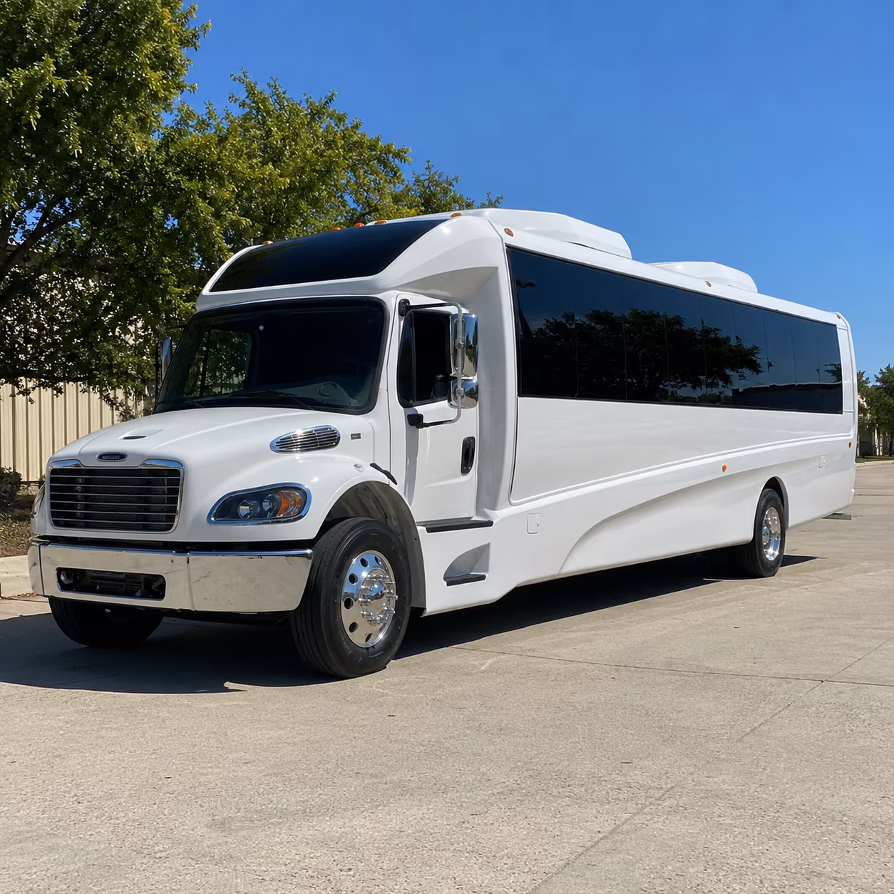 orlando 35 passenger minibus