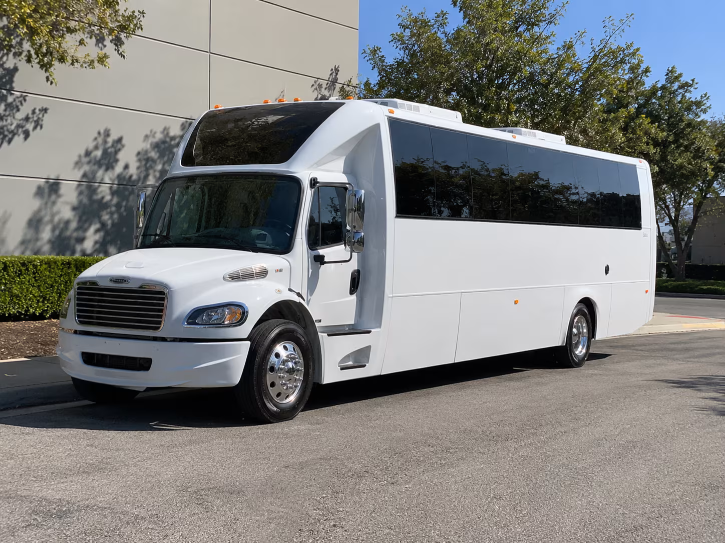 orlando sporting event party bus rental