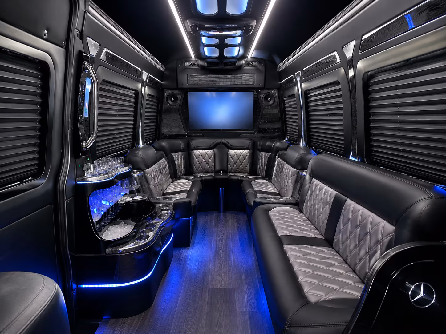 shuttle buses for orlando wedding guests between hotels and venues